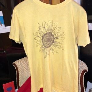 Yellow Sunflower Short Sleeve Tee